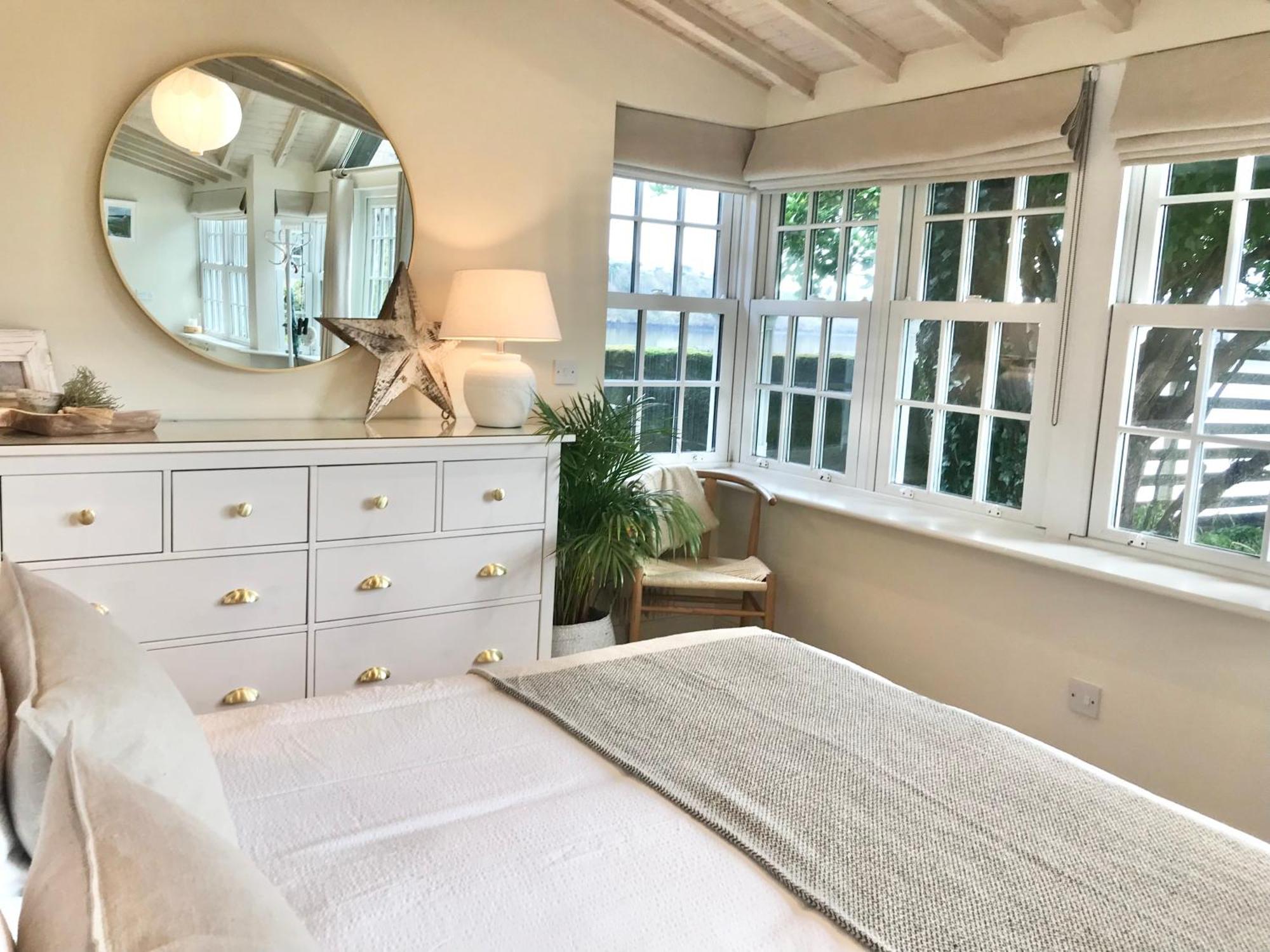 Coastal Chic Waterfront Studio Kinsale Bagian luar foto